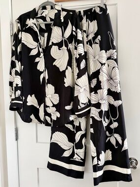 H&M Black and White Floral Button-Down Top and Pants Set